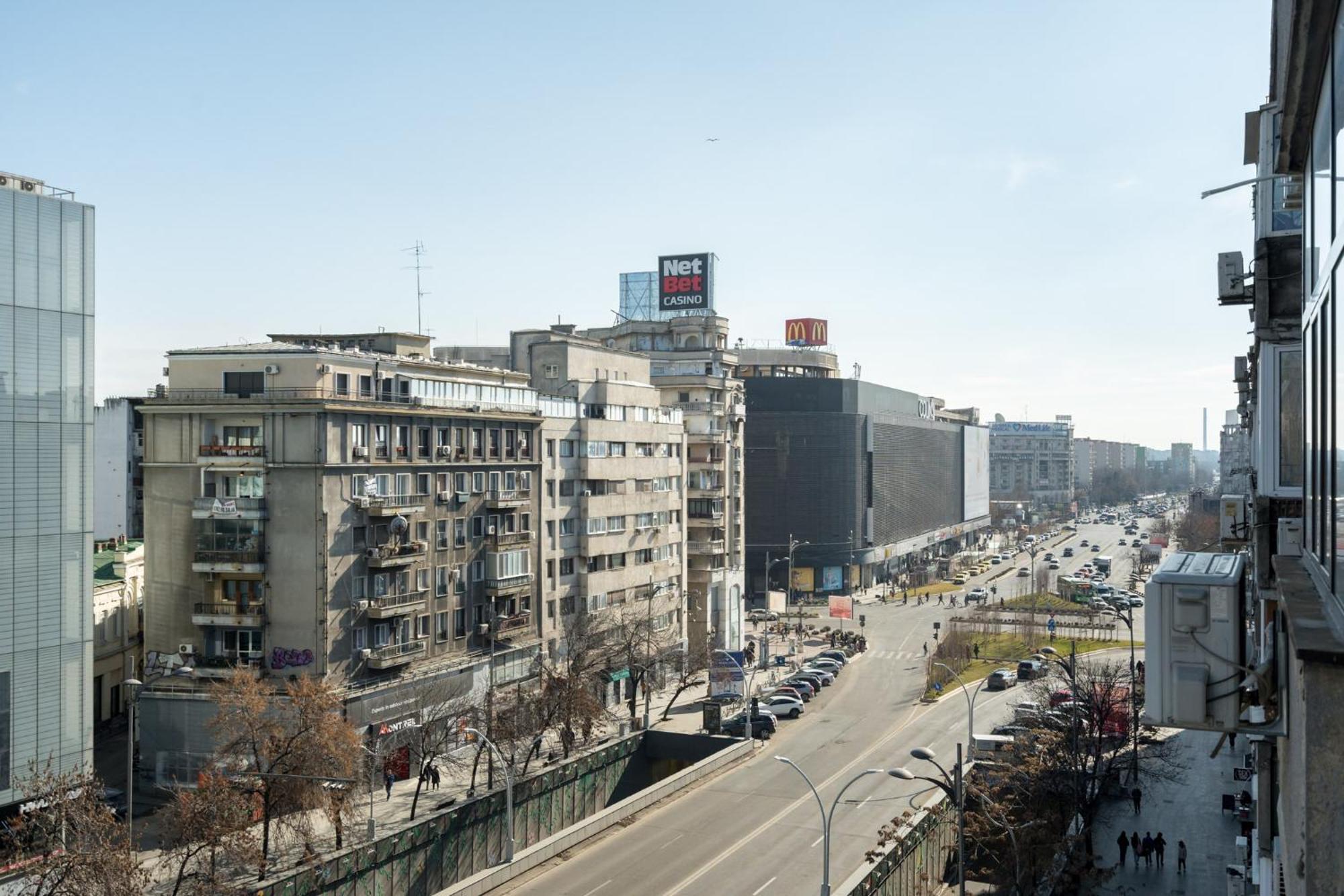 Central Aesthetic Apartment Bukarest Exterior foto